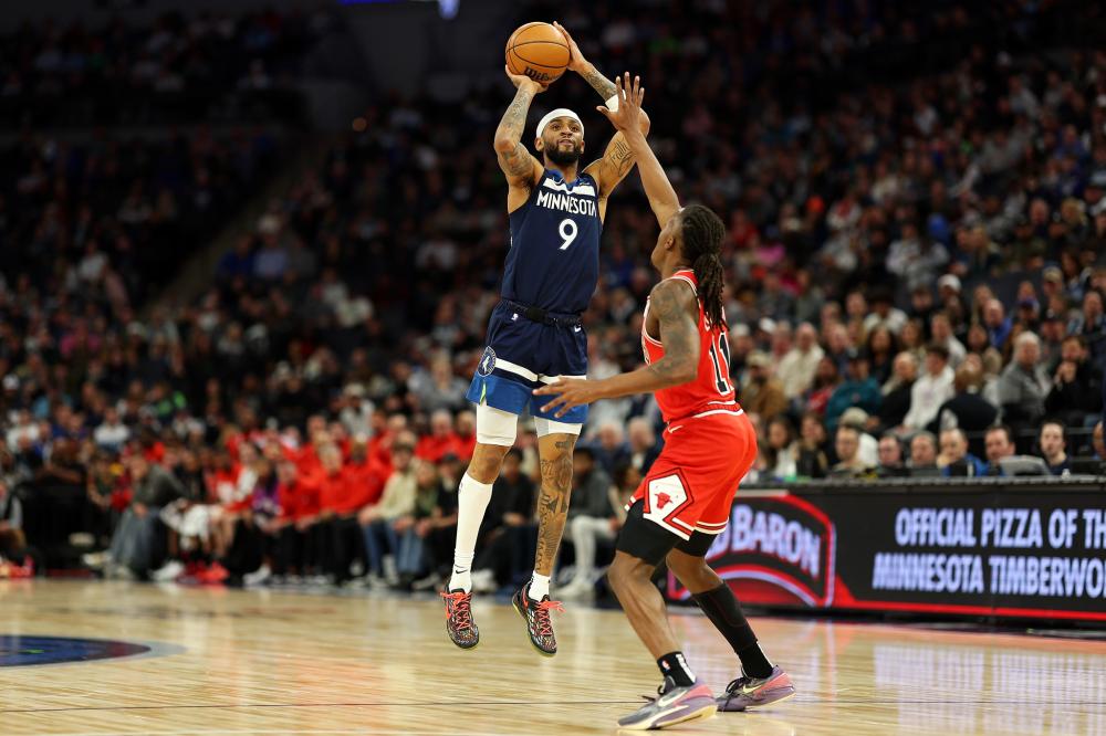 学校通过开 学校通过开